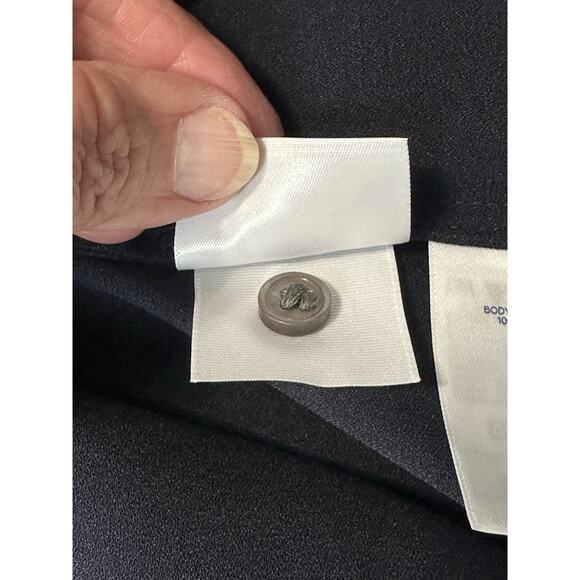 Lands' End Women's 24W Navy Blue 100% Polyester Short Sleeves Hidden Buttons - Picture 13 of 16